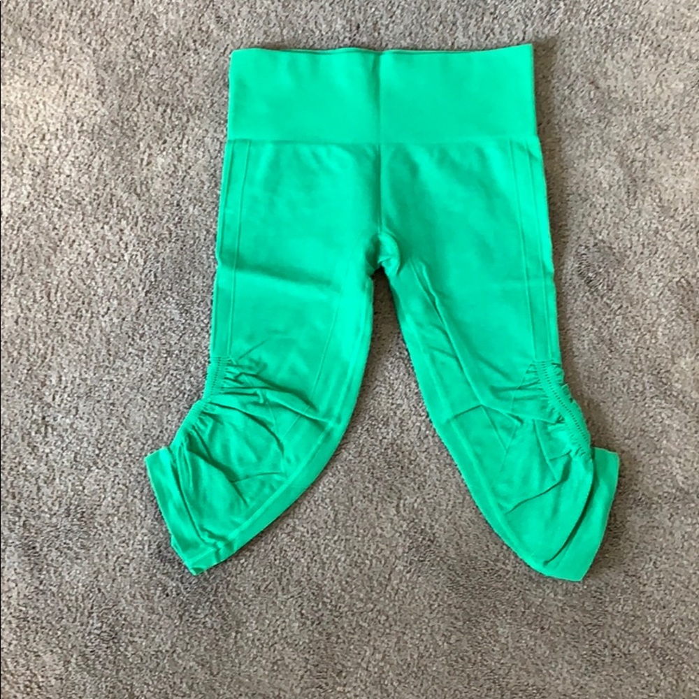 lululemon seamless crop